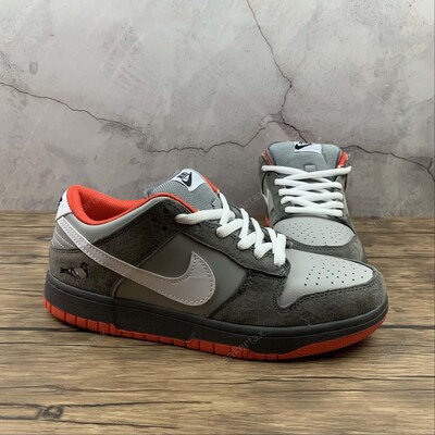 Nike pigeon clearance